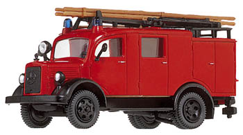 Mercedes LF 8 Fire Engine<br /><a href='images/pictures/Roco/4003.jpg' target='_blank'>Full size image</a>